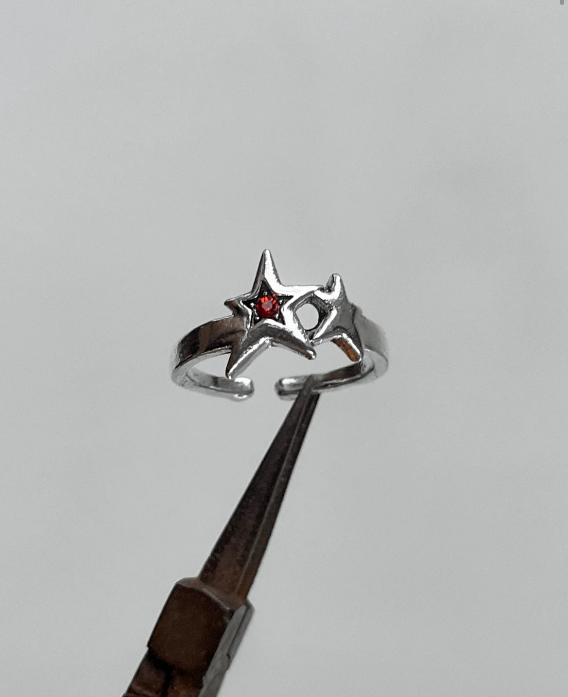 Double star ring